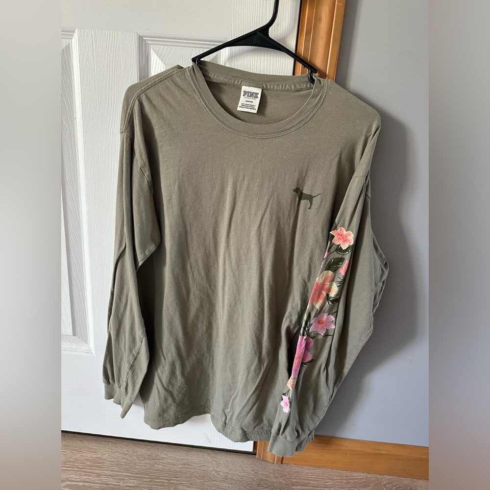 PINK Long sleeve tee